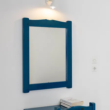 Happening Guest house Imerovigli (Santorini)