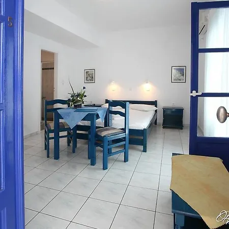 Guest house Happening Imerovigli (Santorini)