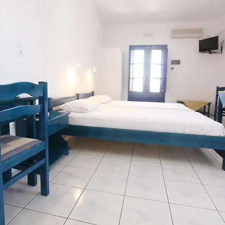 Guest house Happening 3*