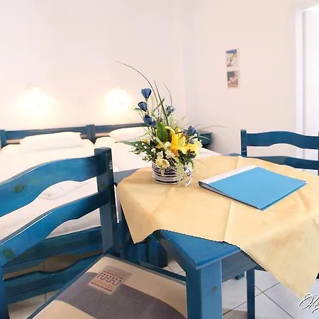 Guest house Happening Imerovigli (Santorini)