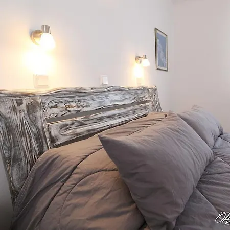Guest house Happening Imerovigli (Santorini)