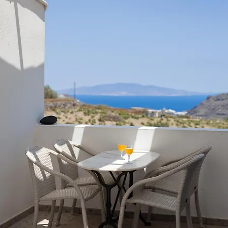 Happening 3* Imerovigli (Santorini)